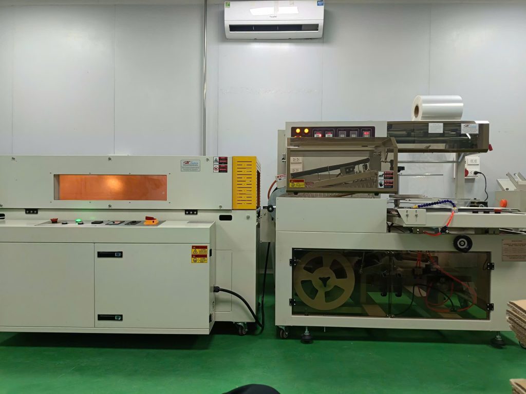 máy đóng gói màng co POF tự động